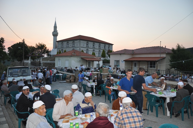 mehrikoz iftar (6).JPG